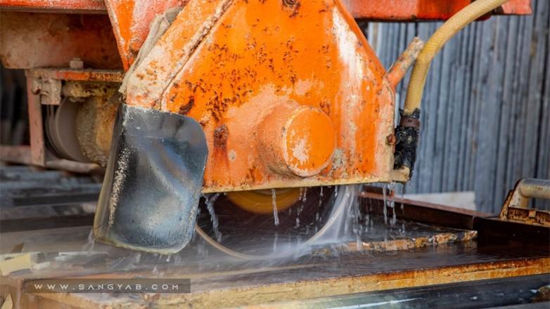 کارخانه سنگ کاج